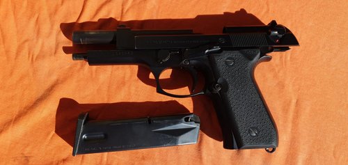 Beretta 92FS